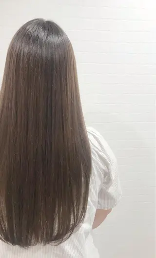 ロング GRANLUSSO 〜グランルッソ駅前店所属・木口 嘉美のヘアスタイル