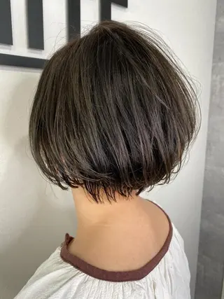 ショート カラー Bleachi 大宮West所属・鈴木拓也 メンズカットのヘアスタイル