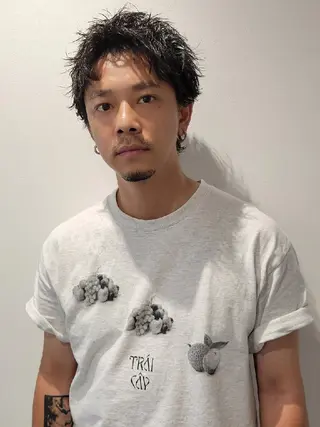 カラー メンズ セミロング HONEY渋谷 髪質改善/レイヤーのヘアスタイル