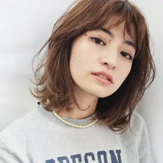 ミディアム カラー パーマ パウダーテラ所属・槇 あかねのヘアスタイル