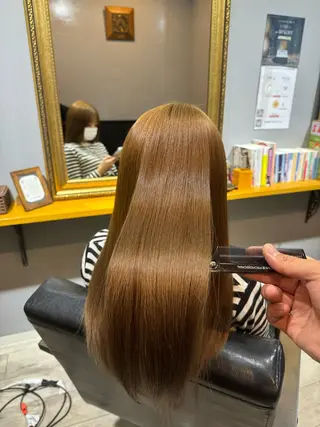 ロング 渡辺俊介 暗髪カラー /美髪矯正/髪質改善のヘアスタイル