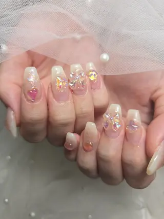 ネイル ビジュード ネイルのネイルデザイン