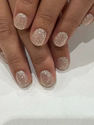 ネイル GO TODAY シェアサロン 渋谷Orla店所属・吉井 まりのネイルデザイン