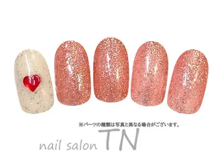 ネイル 中島 実穂のネイルデザイン