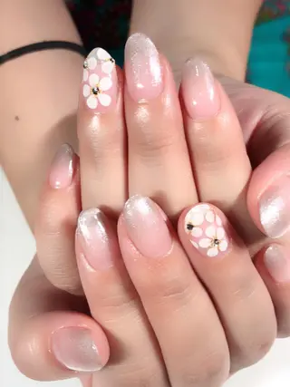 ネイル atelier la vita所属・lavita. mimuraのネイルデザイン