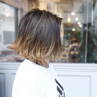 ミディアム カラー ヘアアレンジ Mariana/ 鶴原-ハイライトのヘアスタイル