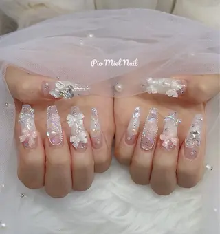 セミロング HANA 長さだしのネイルデザイン