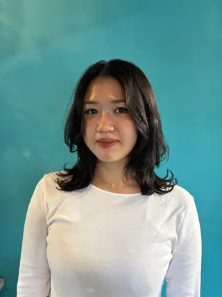 ロング KIZUKI KIRARAのヘアスタイル