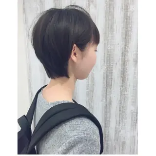 ショート 透明感♡︎♡︎ 佐々木早苗のヘアスタイル