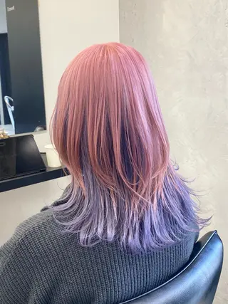 ミディアム カラー ヘアアレンジ ｲﾝﾅｰｶﾗｰ屋さん 🫧伊藤拓実のヘアスタイル