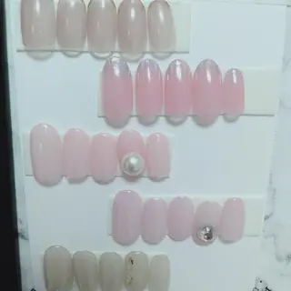 ネイル 爪工房ぱるっこ所属・川岡 香を里のネイルデザイン