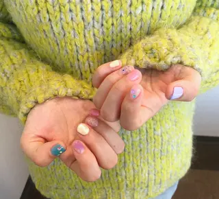 ネイル younail所属・Younail 🍇のネイルデザイン