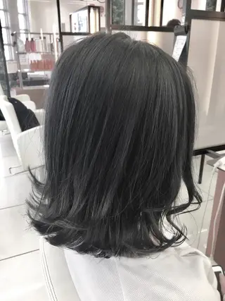 ショート カラー N° jillva ♦️川端裕司♦️のヘアスタイル