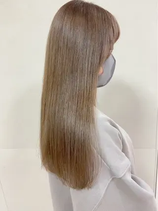 ロング カラー 艶髪/ハイトーン ️🫧rino🫧のヘアスタイル