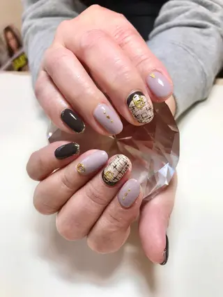 ネイル 'mm所属・'mm  (ミリ) ＭＡＮＡＭＩのネイルデザイン