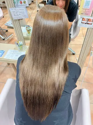 小山 茉桜のマツエク・マツパデザイン