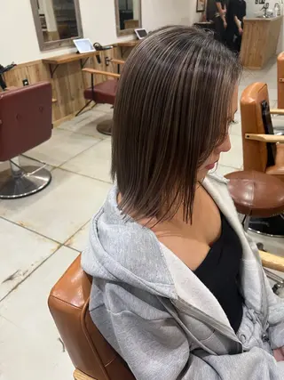 ミディアム hair  design Norm所属・ハイライトバレイヤー ジュ🎨川村聖吾🎨のヘアスタイル