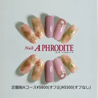 ネイル Nail  Aphroditeのネイルデザイン