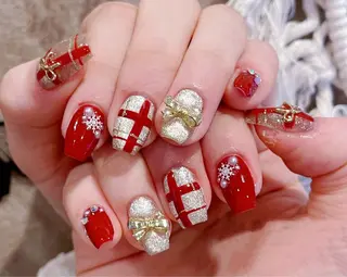 ネイル D-BEAUTY Nailsalonのネイルデザイン