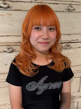 ミディアム カラー RorriM natsuのヘアスタイル