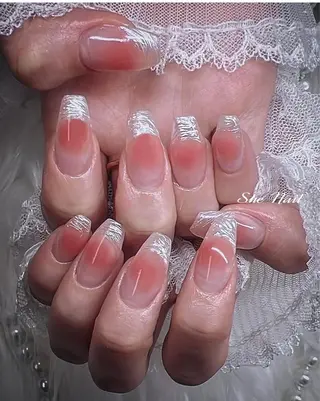 ネイル She   Nail所属・ISA_ BELLAのネイルデザイン