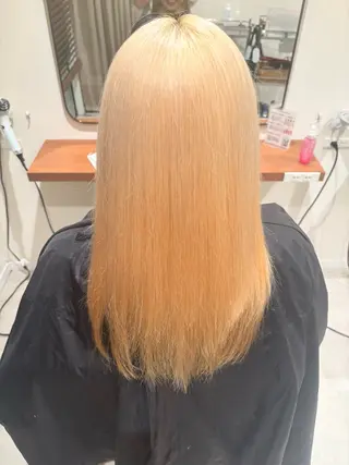 ロング カラー Anna⸝⸝⸝ഒ/ 二ュアンス/艶カラーのヘアスタイル