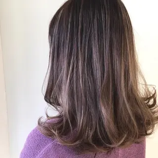 ロング カラー 鈴木 マサアキのヘアスタイル