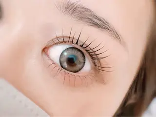 マツエク・マツパ Ananaseyelash川口店所属・アナナ アイラッシュのマツエク・マツパデザイン