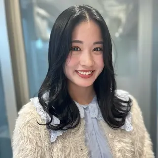 セミロング 長井 麻帆のヘアスタイル