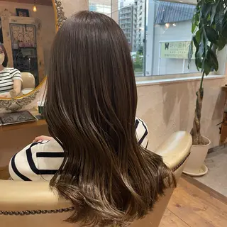 セミロング カラー 🌼RIKA🌼レデ ィース専門💖のヘアスタイル