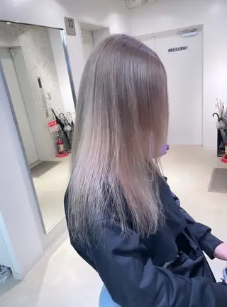 セミロング カラー 🎗 💖井上 竜 ブリーチ指名No.1のヘアスタイル