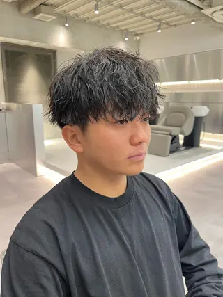 ショート パーマ メンズ soen所属・⚡メンズパーマフ ェードカットTomyのヘアスタイル