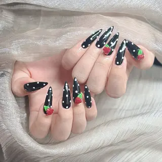 ネイル Lenie Nail Salonのネイルデザイン