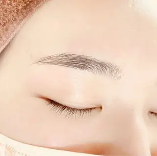 アイブロウ U eyes ちかのマツエク・マツパデザイン