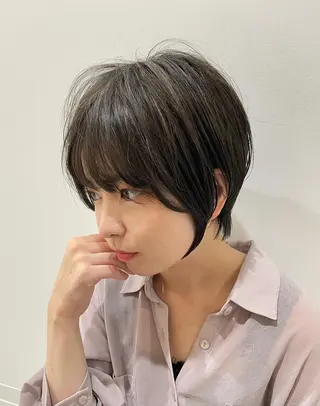 ショート JIAKI 似合わせカットのヘアスタイル