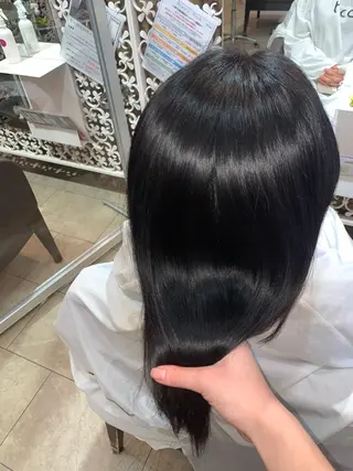 セミロング Lino【リノ】所属・Lino♚﻿ MOMOKA💖のマツエク・マツパデザイン