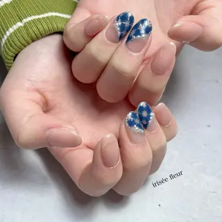 ネイル 💐irisée fleur中居のネイルデザイン