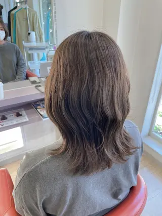 カラー 工藤 彩花のヘアスタイル