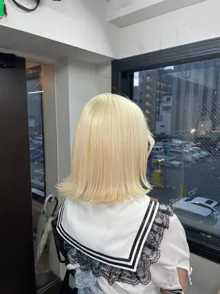 ミディアム カラー TETE所属・chloe 【クロエ】のヘアスタイル