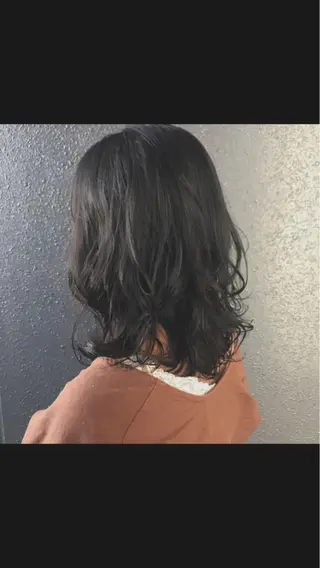 ミディアム カラー パーマ ヘアアレンジ topstylist 芳賀みなみのヘアスタイル