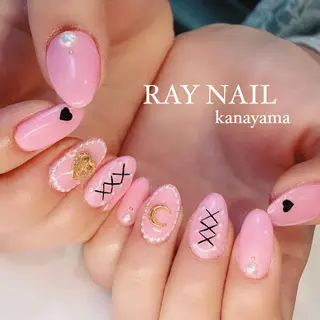 ネイル Arowa 伊田のネイルデザイン