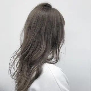 ミディアム カラー 柔らかbeige モトキのヘアスタイル