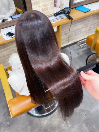 セミロング SALOWIN上野店所属・美髪ヘア 🤍erikaのヘアスタイル