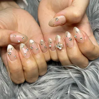 ネイル Laki nailのネイルデザイン