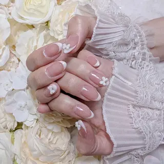 ショート カラー フローラネイルエステ所属・Nail Nailのネイルデザイン