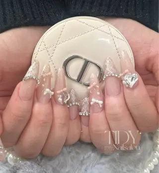 ネイル TIDY M&Mのネイルデザイン