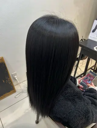 セミロング DIFINO所属・林 星那のヘアスタイル