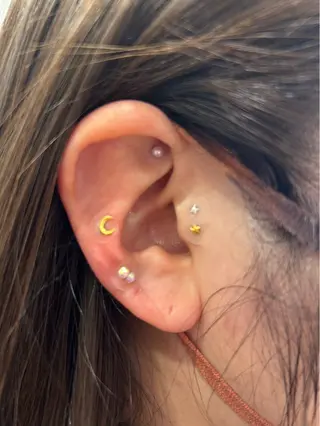 EARTH四街道 もねの里モール店のヘアスタイル