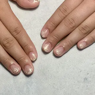 ネイル atelier FIORITURA所属・FIORITURA aiのネイルデザイン