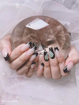 ネイル エンジェル ヒーリング 矢場町店のネイルデザイン